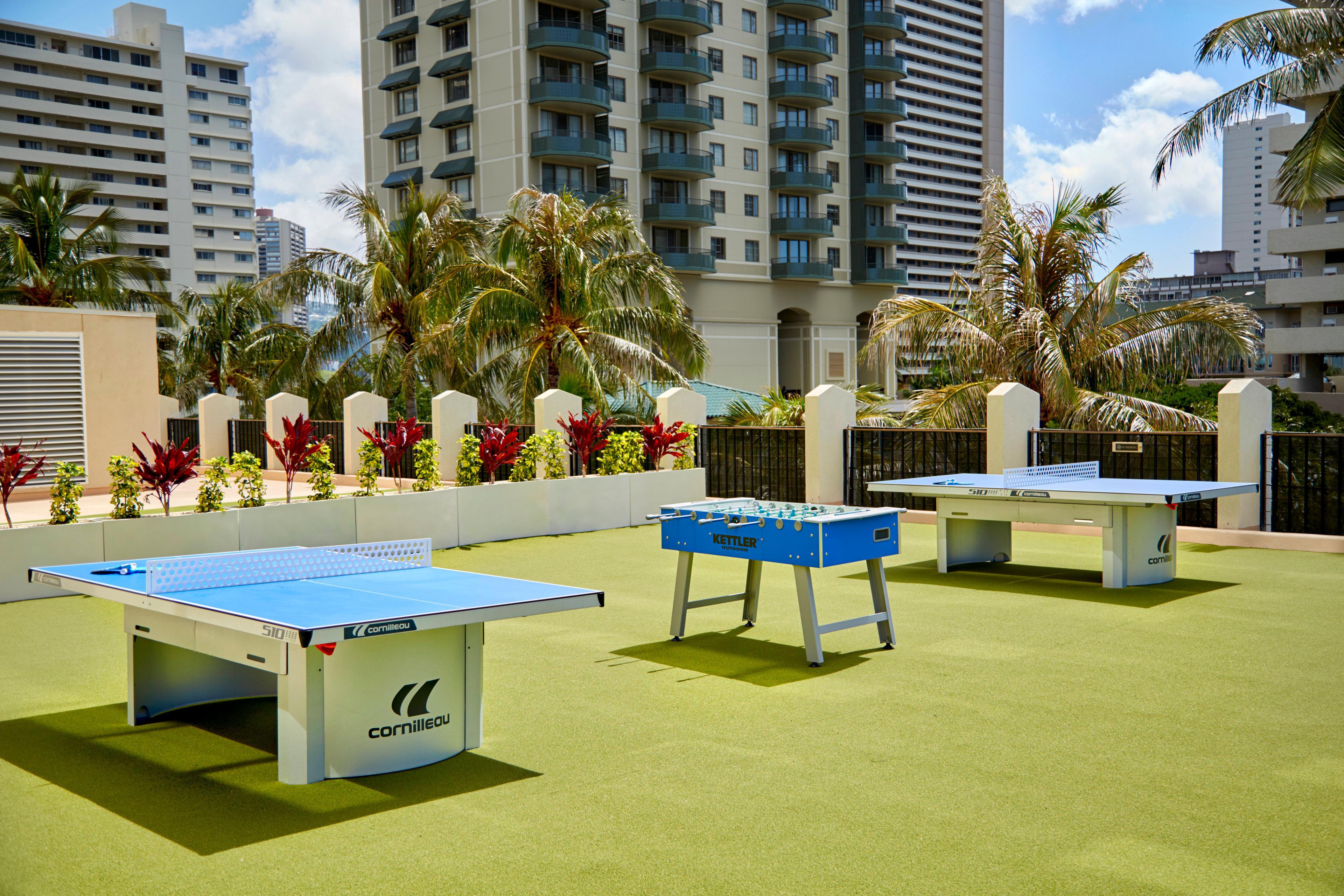 Holiday Inn Express Waikiki By Ihg Honolulu Exterior photo