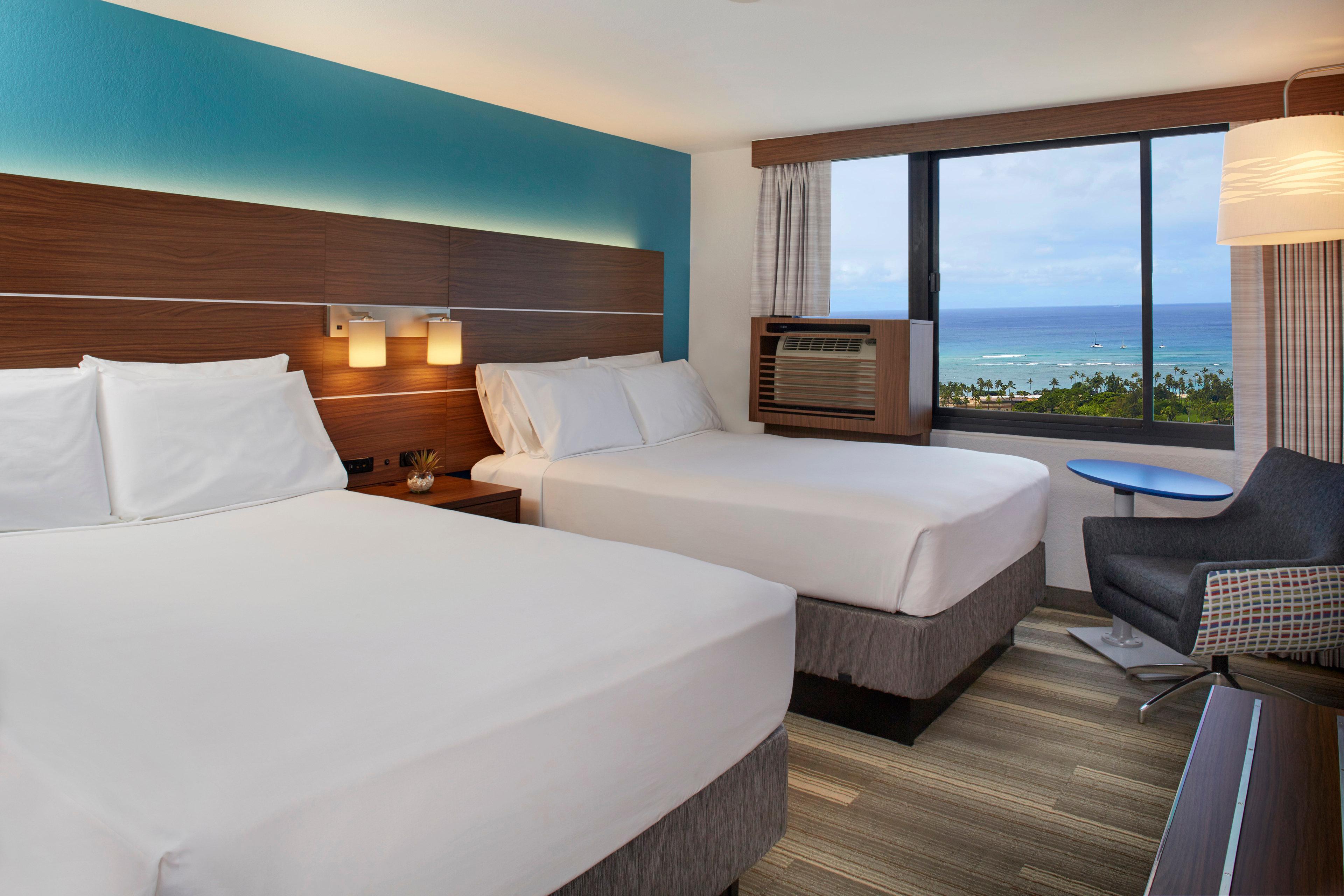 Holiday Inn Express Waikiki By Ihg Honolulu Exterior photo