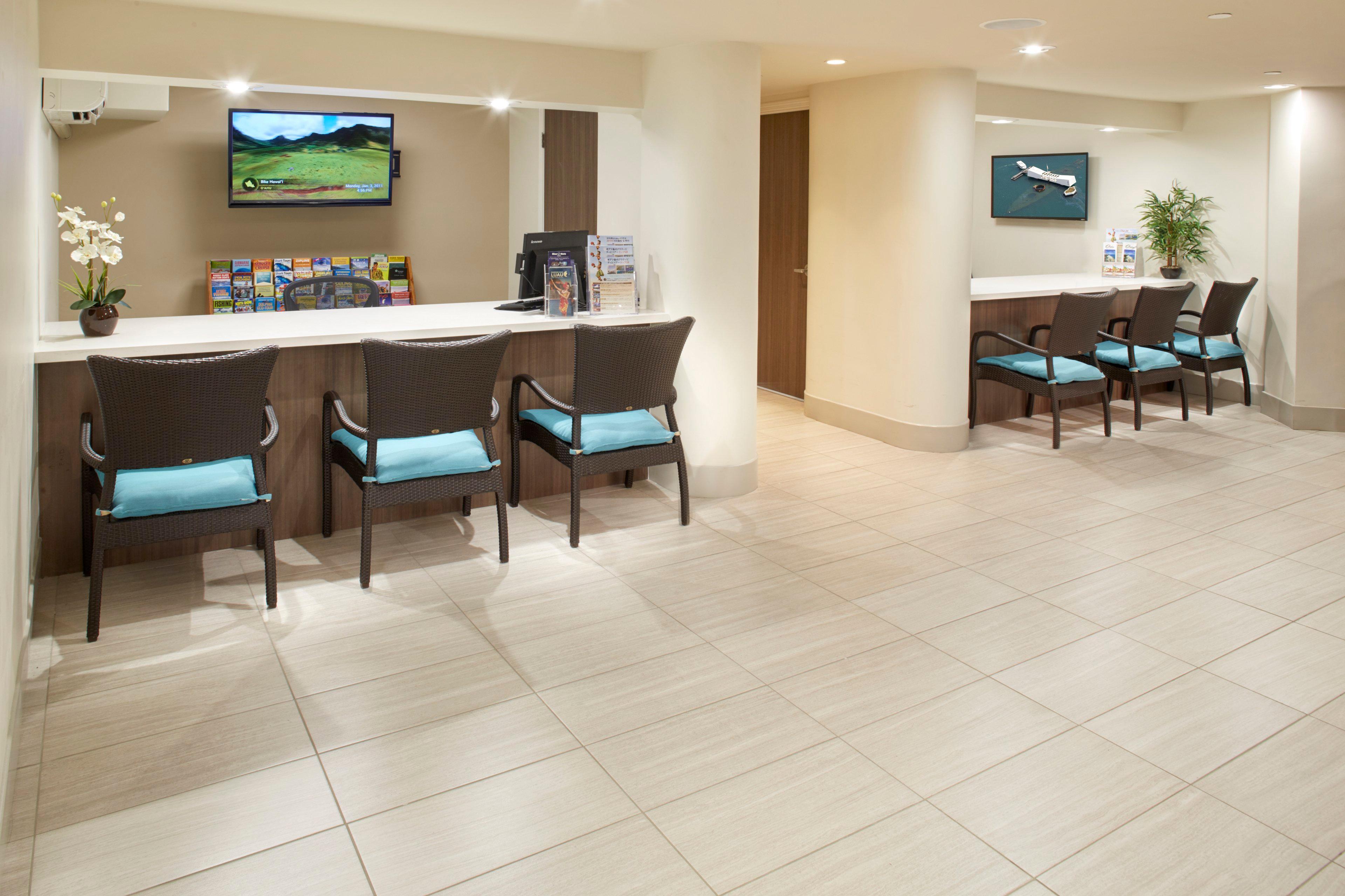 Holiday Inn Express Waikiki By Ihg Honolulu Exterior photo